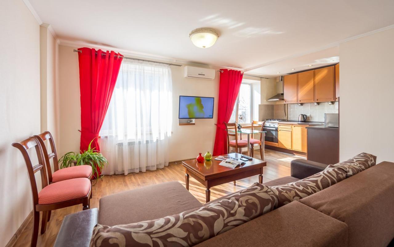 Apartments Near Parus Business Centre Kiev Extérieur photo