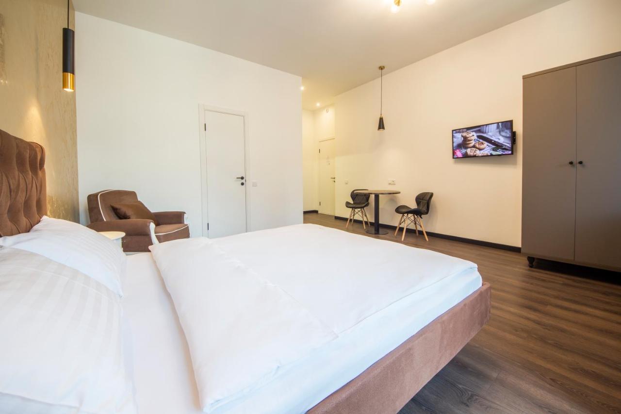 Apartments Near Parus Business Centre Kiev Extérieur photo